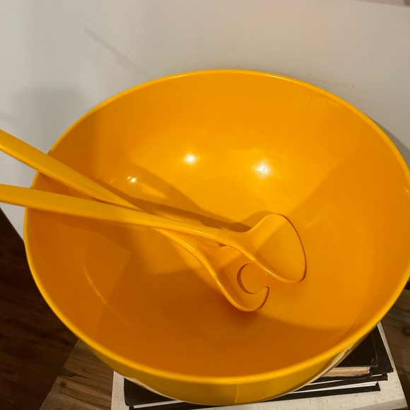 Vintage Yellow Plastic Salad Bowl Set with Serving Utensils Denmark Mid Century - Picture 2 of 7